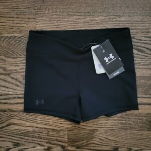 NWT Under Armour Girls' Motion Fitted Shorty Size Youth Medium Black